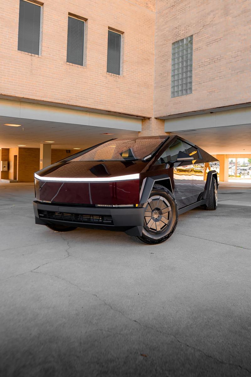 Tesla Cybertruck build at Wraps Redefined