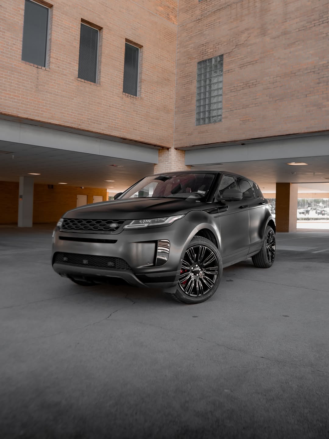 Full transformation on this Range Rover 🔥 This how you do stealth right! #rangerover #satinblack #ppfwrap